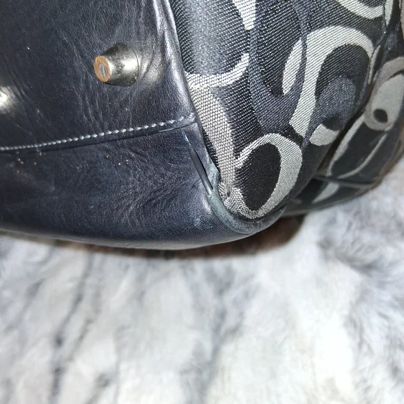 Coach Black and Gray 06' Baby Bag with Signature Monogram - Picture 10 of 16